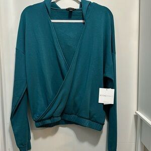 Beyond Yoga Cross Your Heart Hoodie Lunar Teal Size Large